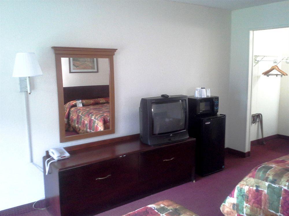 Motel 6 Columbia - University Of South Carolina エクステリア 写真